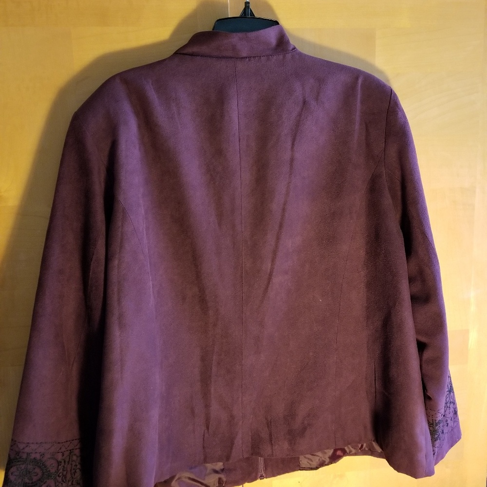 Great jacket - Picture 2 of 5